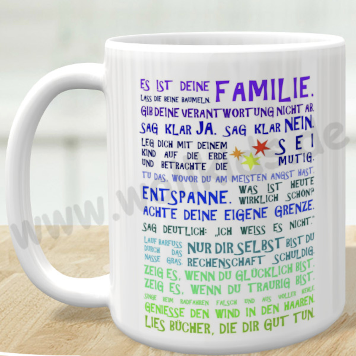 ☕ Panorama Tasse: "Es ist Deine Familie..." - Inspirierende Postkarten von Julia Dibbern